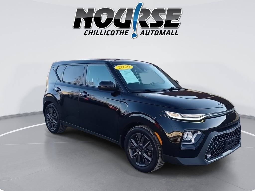 Used 2020 Kia Soul EX image 2