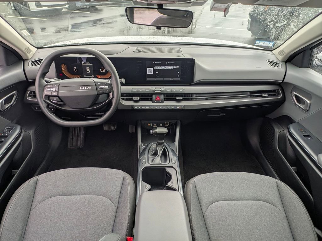 Used 2025 Kia K4 FWD image 36