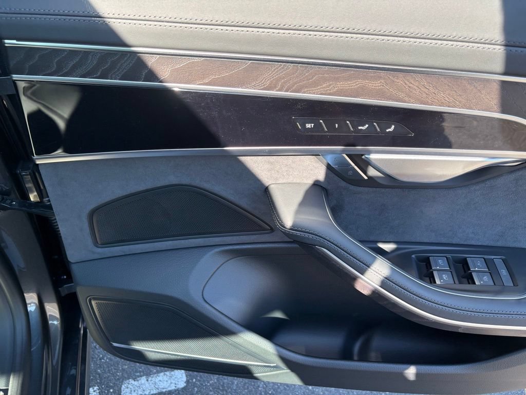 New 2027 Audi A8 L 3.0T AWD/4WD image 24