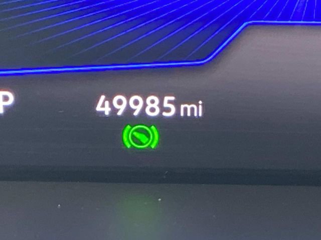 Used 2022 Volkswagen Taos SE FWD image 18