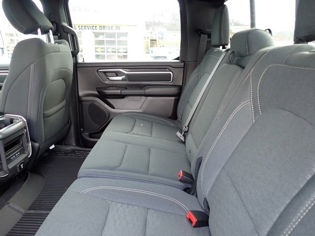 New 2026 RAM 1500 4x4 Crew Cab image 13