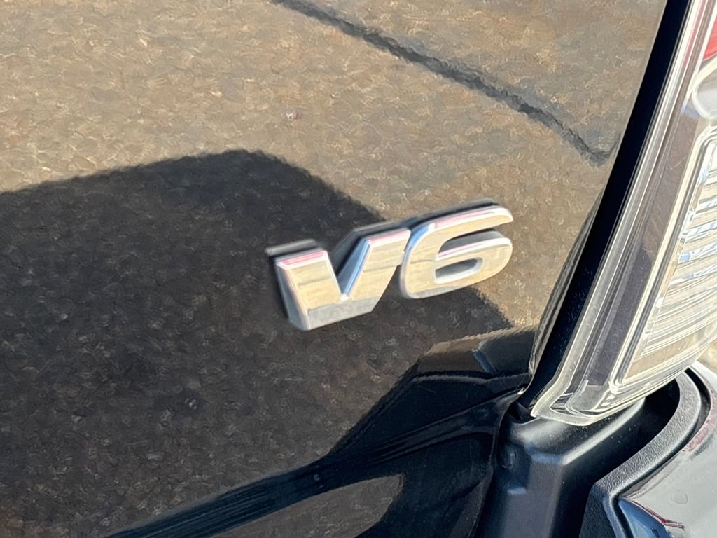 Used 2021 Toyota Tacoma TRD Off-Road w/ Technology Package image 32