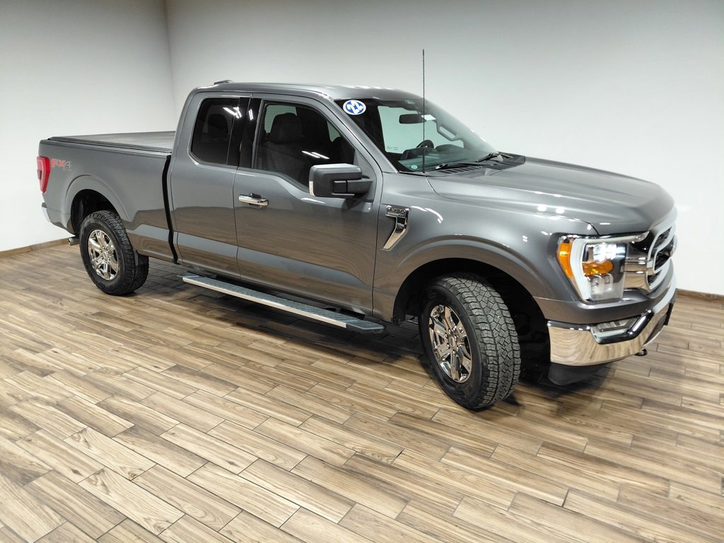 Certified 2022 Ford F150 XLT w/ Equipment Group 302A High image 13