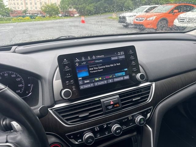 Used 2022 Honda Accord Touring image 16