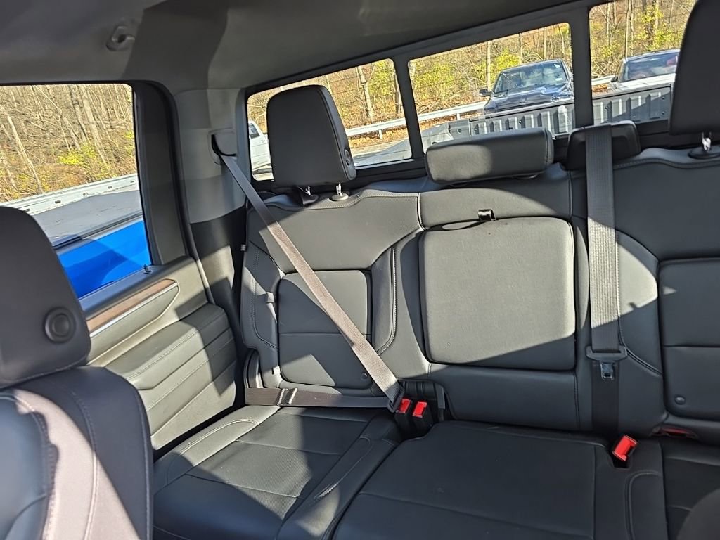 Certified 2024 GMC Sierra 2500 SLT w/ SLT Premium Package image 14