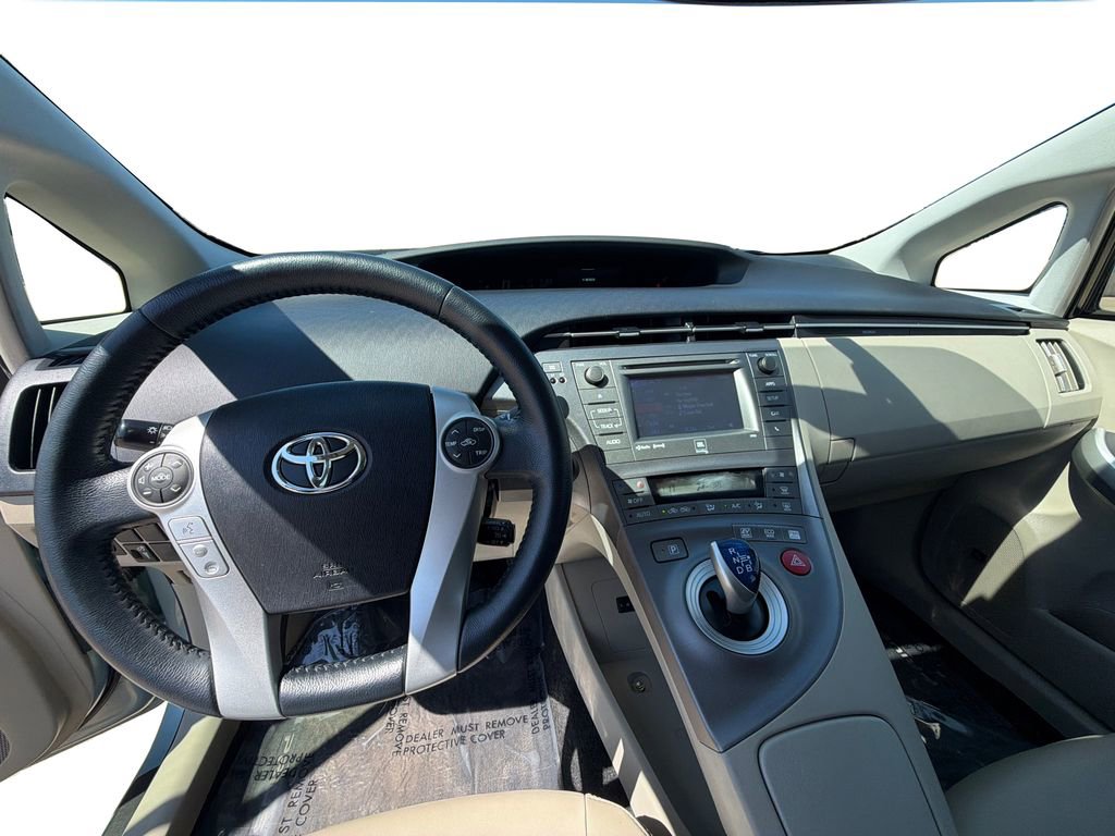 Used 2015 Toyota Prius Four FWD image 21