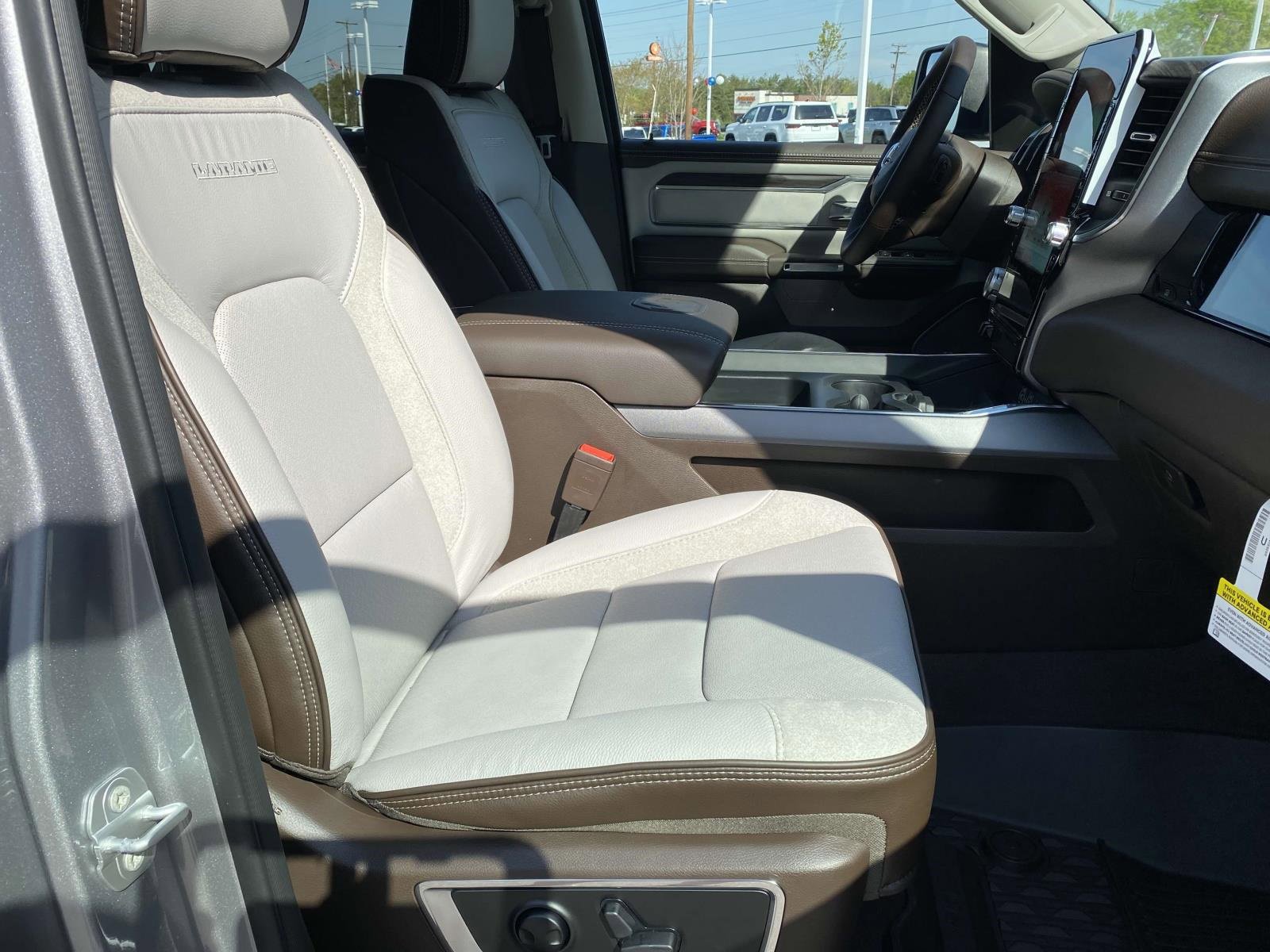 New 2025 RAM 1500 Laramie image 8