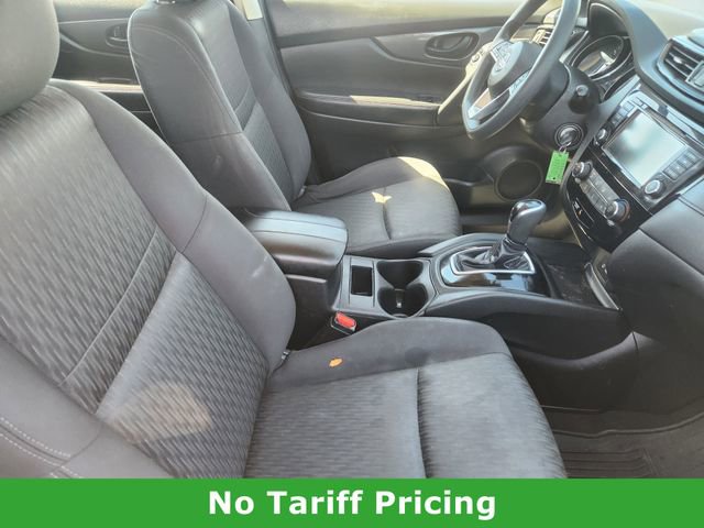 Used 2020 Nissan Rogue S FWD image 13