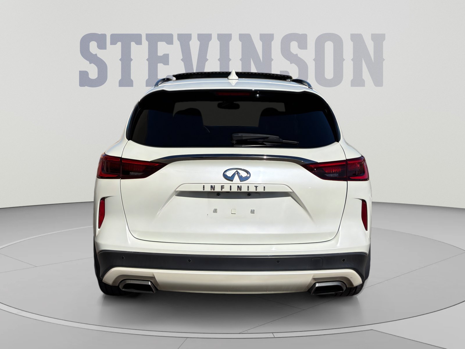 Used 2021 INFINITI QX50 Luxe w/ Appearance Package AWD/4WD image 4