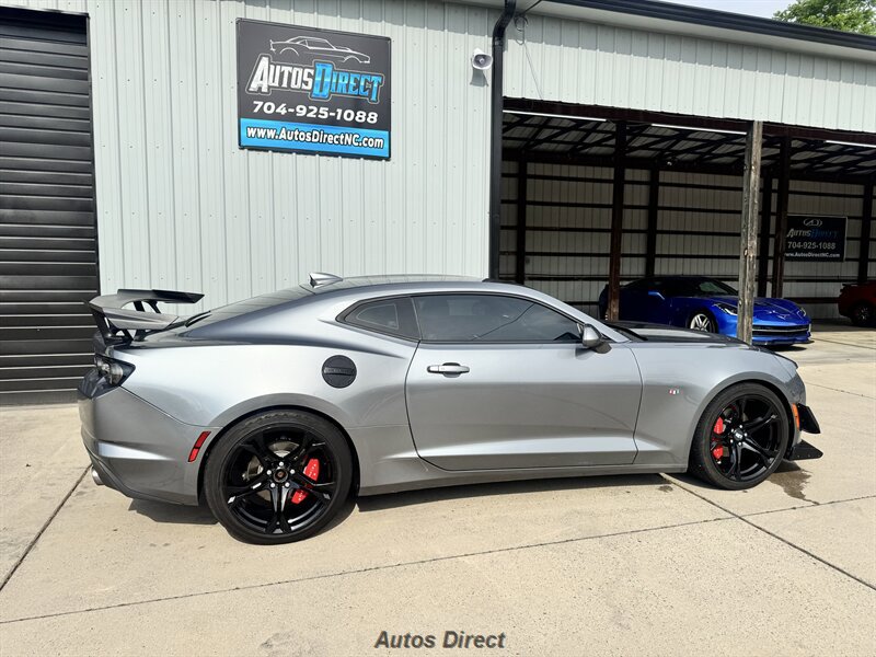 Used 2019 Chevrolet Camaro LT w/ RS Package RWD image 5