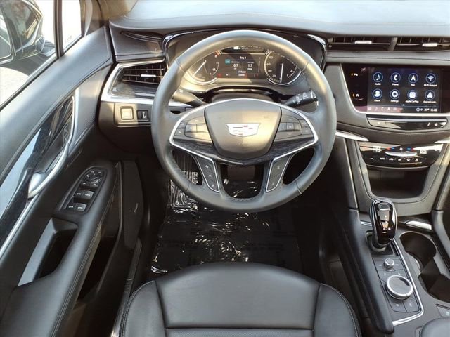 Used 2023 Cadillac XT5 Premium Luxury w/ LPO, Floor Liner Package image 17