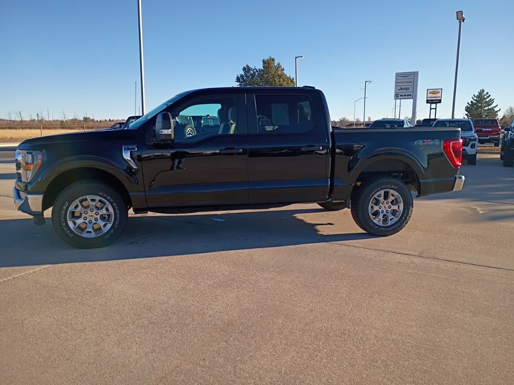 Used 2023 Ford F150 XLT image 2
