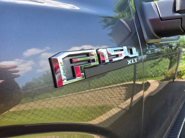 Used 2019 Ford F150 XLT w/ Equipment Group 302A Luxury AWD/4WD image 4