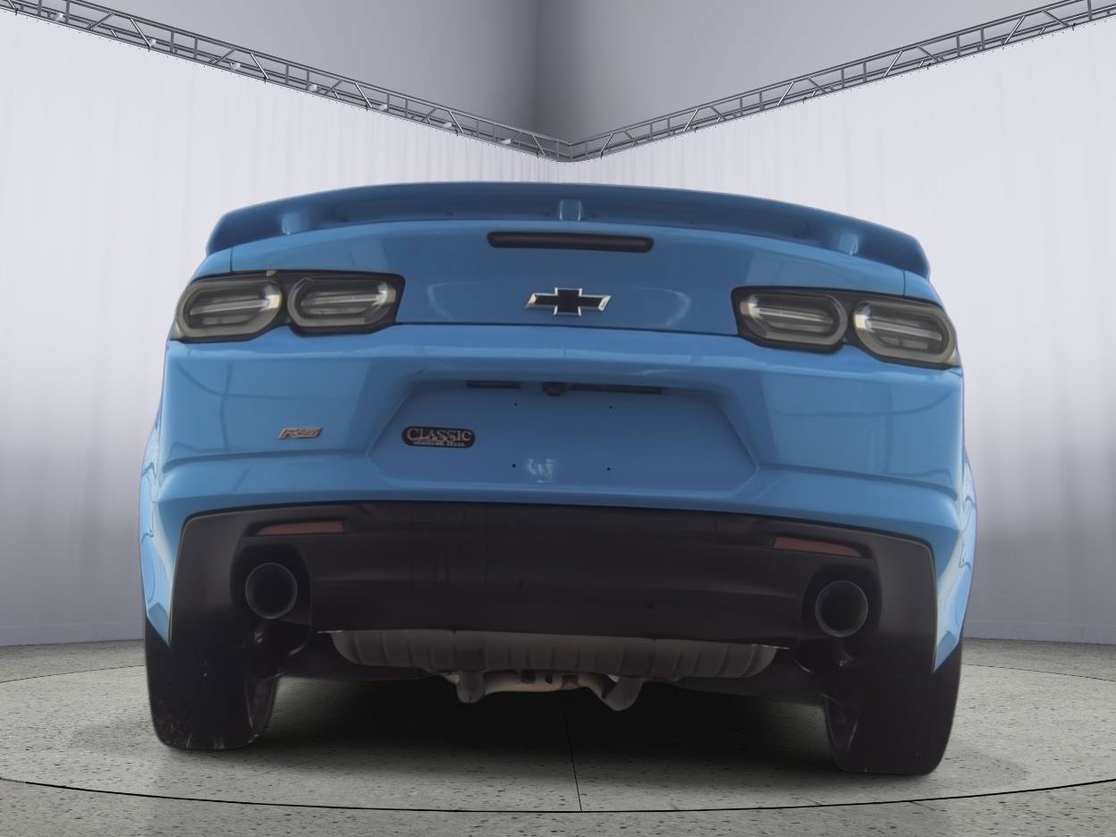Used 2023 Chevrolet Camaro LT RWD image 13