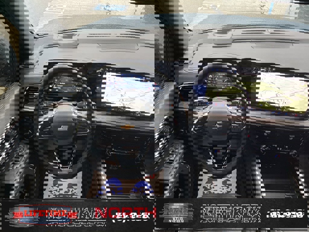 Used 2025 Chevrolet Suburban Premier image 12