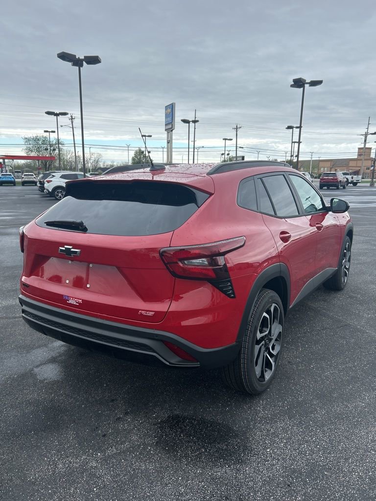 New 2026 Chevrolet Trax RS w/ Sunroof Package FWD image 20