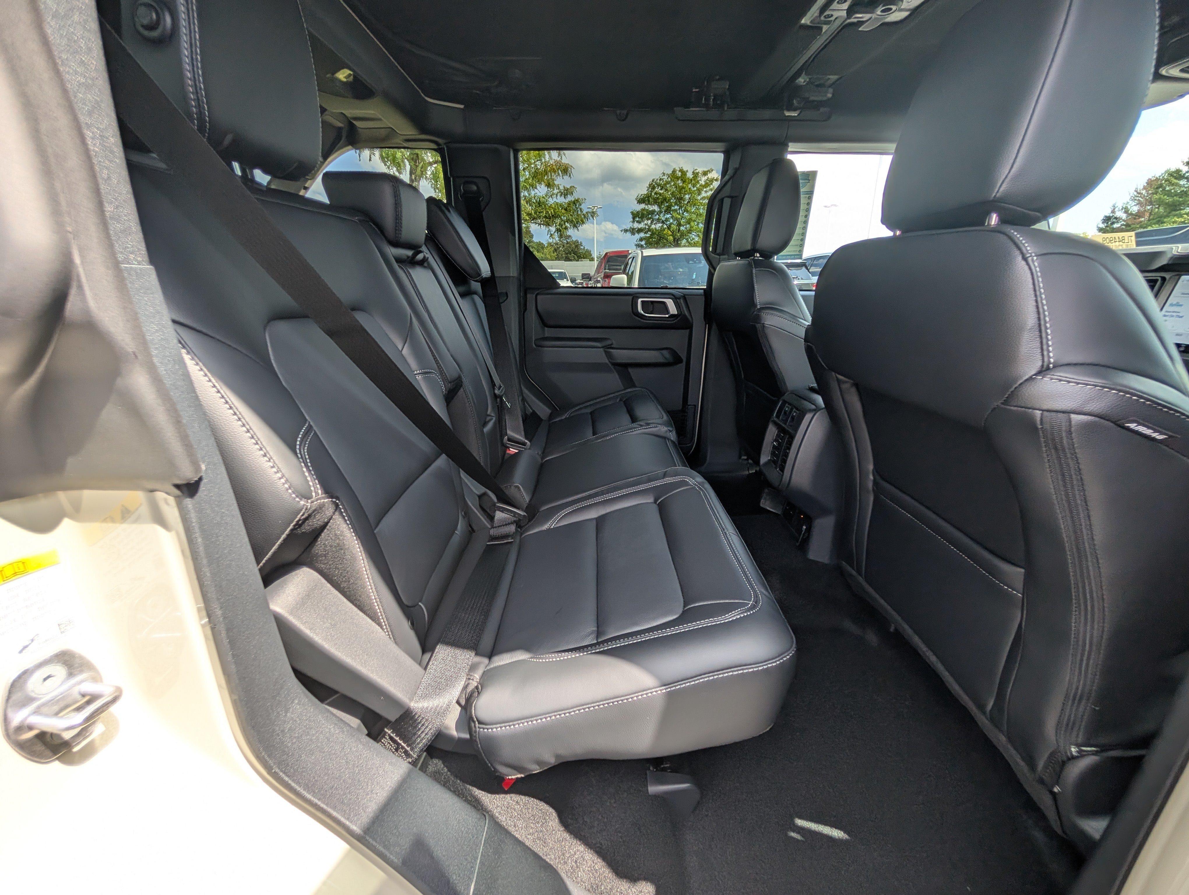 New 2026 Ford Bronco Outer Banks AWD/4WD image 7