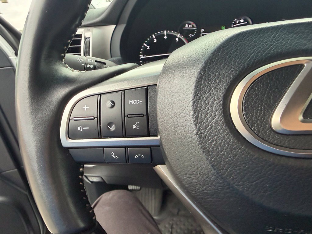 Used 2023 Lexus GX 460 Premium w/ Accessory Package AWD/4WD image 21