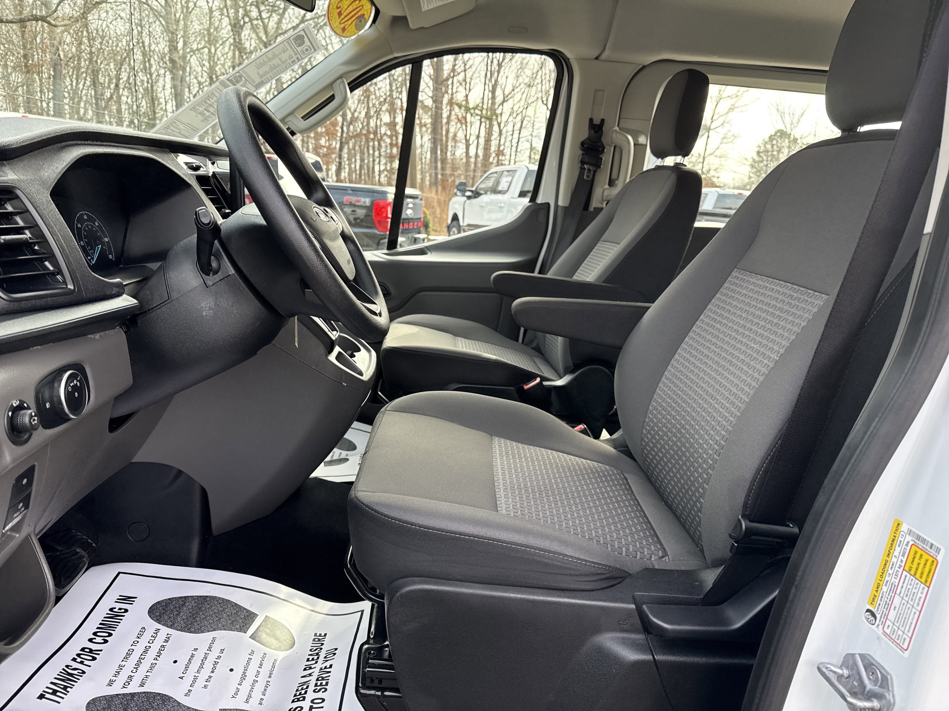 Used 2025 Ford Transit 350 XLT image 17