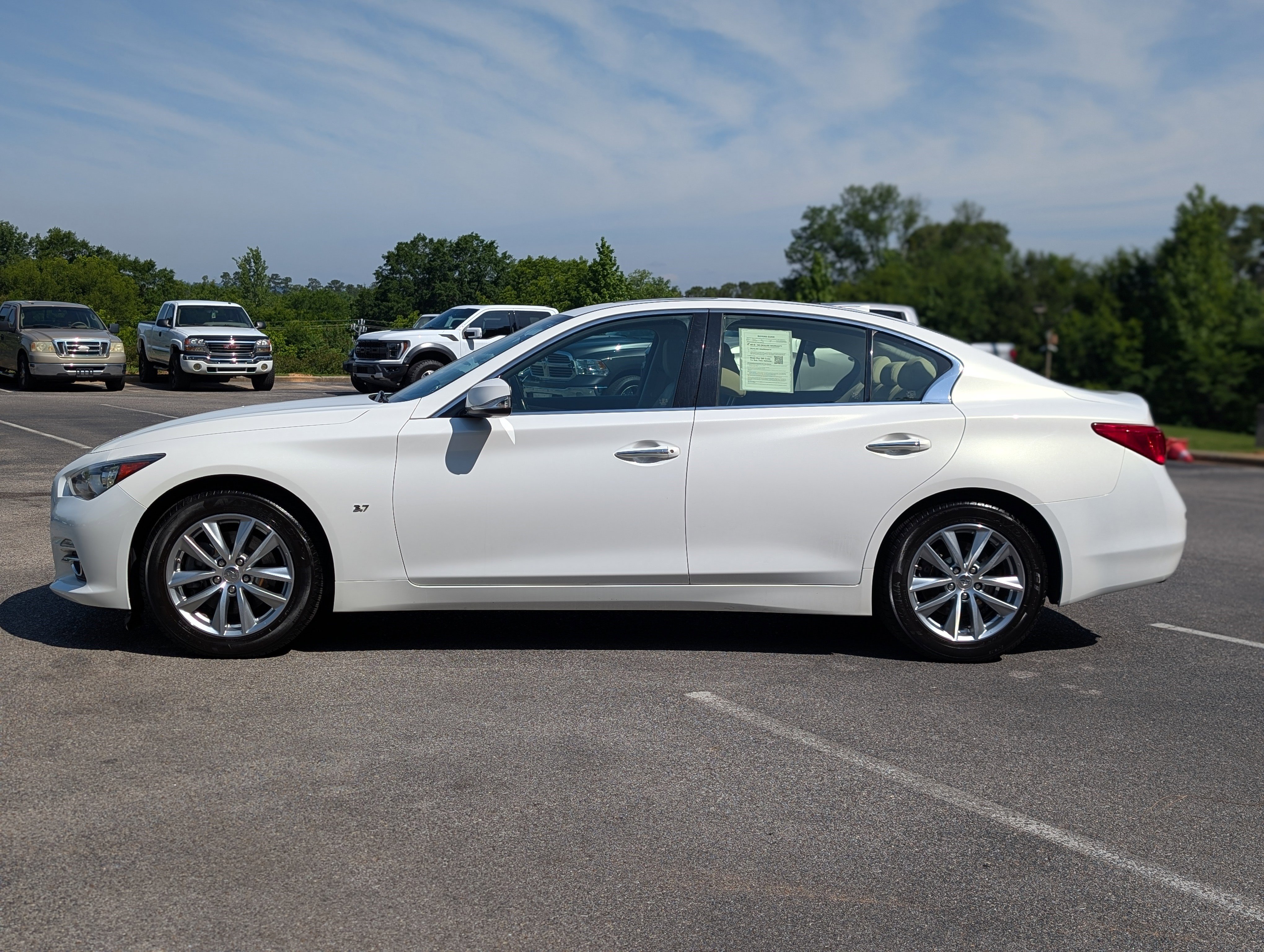Used 2015 INFINITI Q50 Premium w/ Navigation Package AWD/4WD image 6