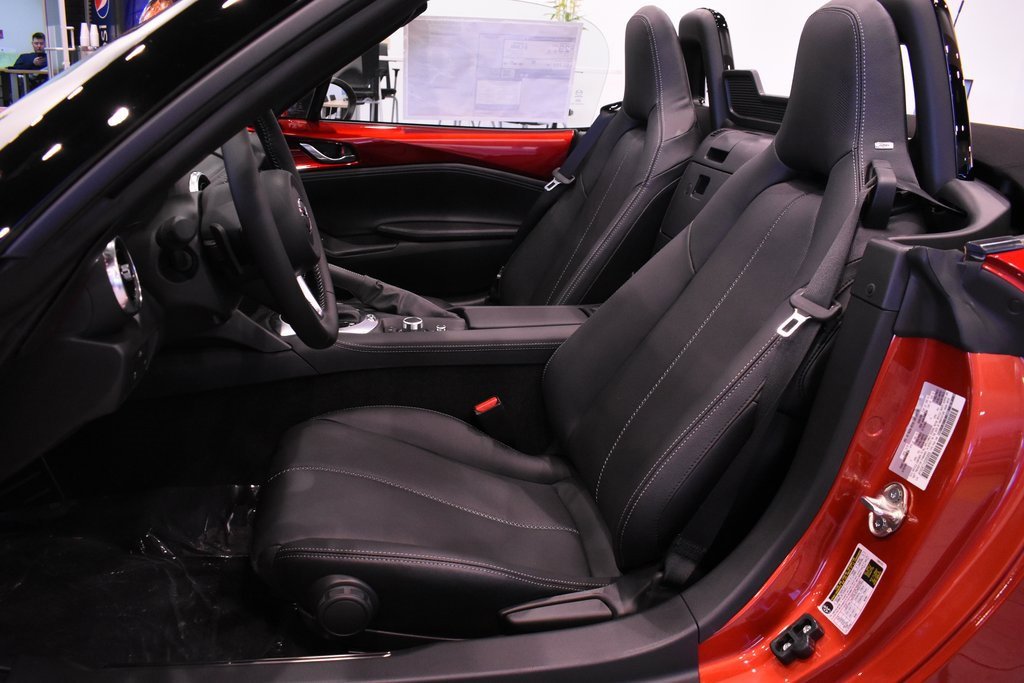 New 2025 MAZDA MX-5 Miata Grand Touring w/ Weather Package image 23