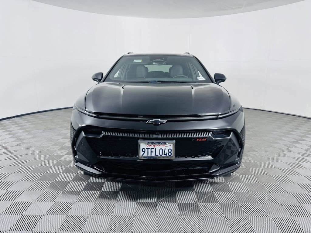 Used 2024 Chevrolet Equinox EV RS image 3