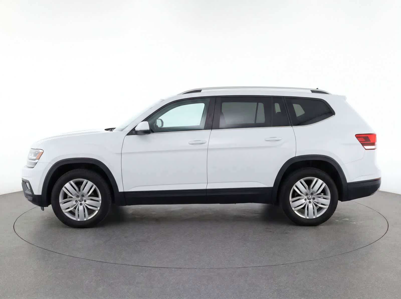 Used 2019 Volkswagen Atlas SE w/ Panoramic Sunroof Package AWD/4WD image 6