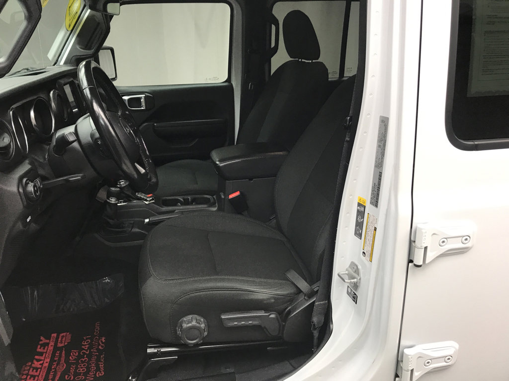 Used 2021 Jeep Gladiator Willys image 10