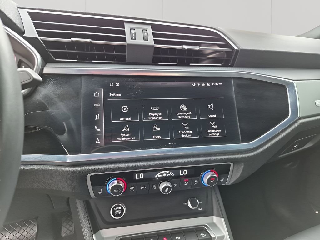 Used 2023 Audi Q3 2.0T Premium Plus w/ Premium Plus Package image 42