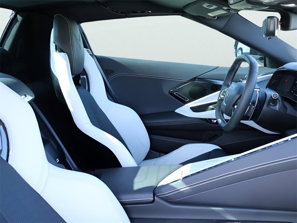 Used 2024 Chevrolet Corvette Z06 w/ Z07 Performance Package image 13