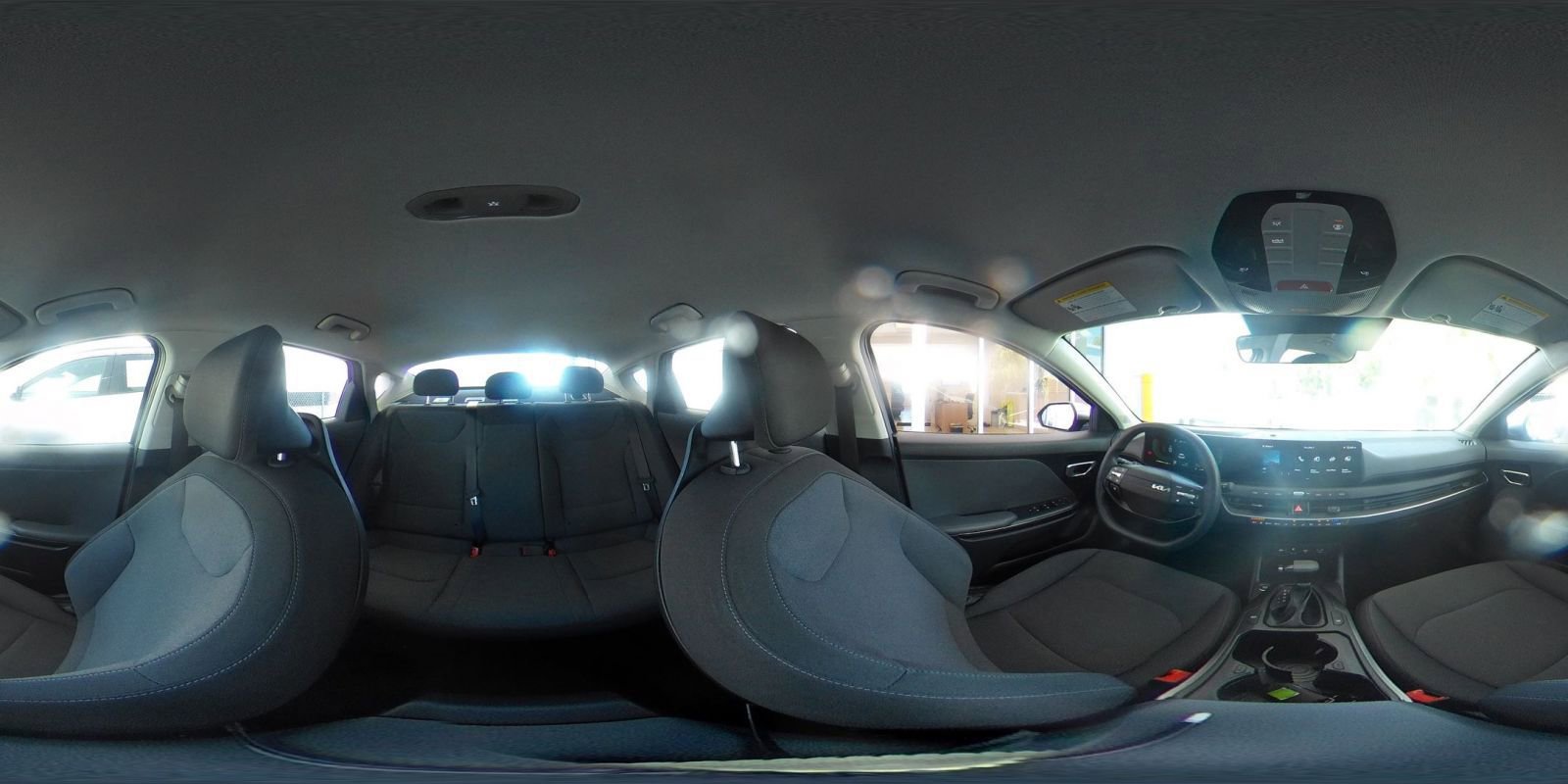 Used 2025 Kia K4 FWD image 43