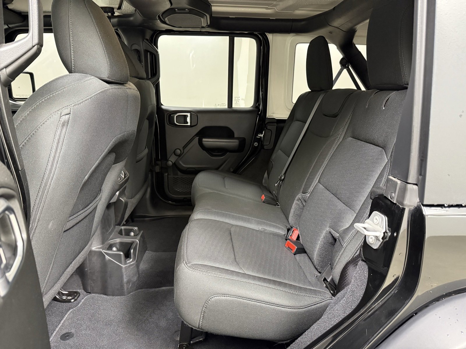 Used 2019 Jeep Wrangler Unlimited Sport image 20