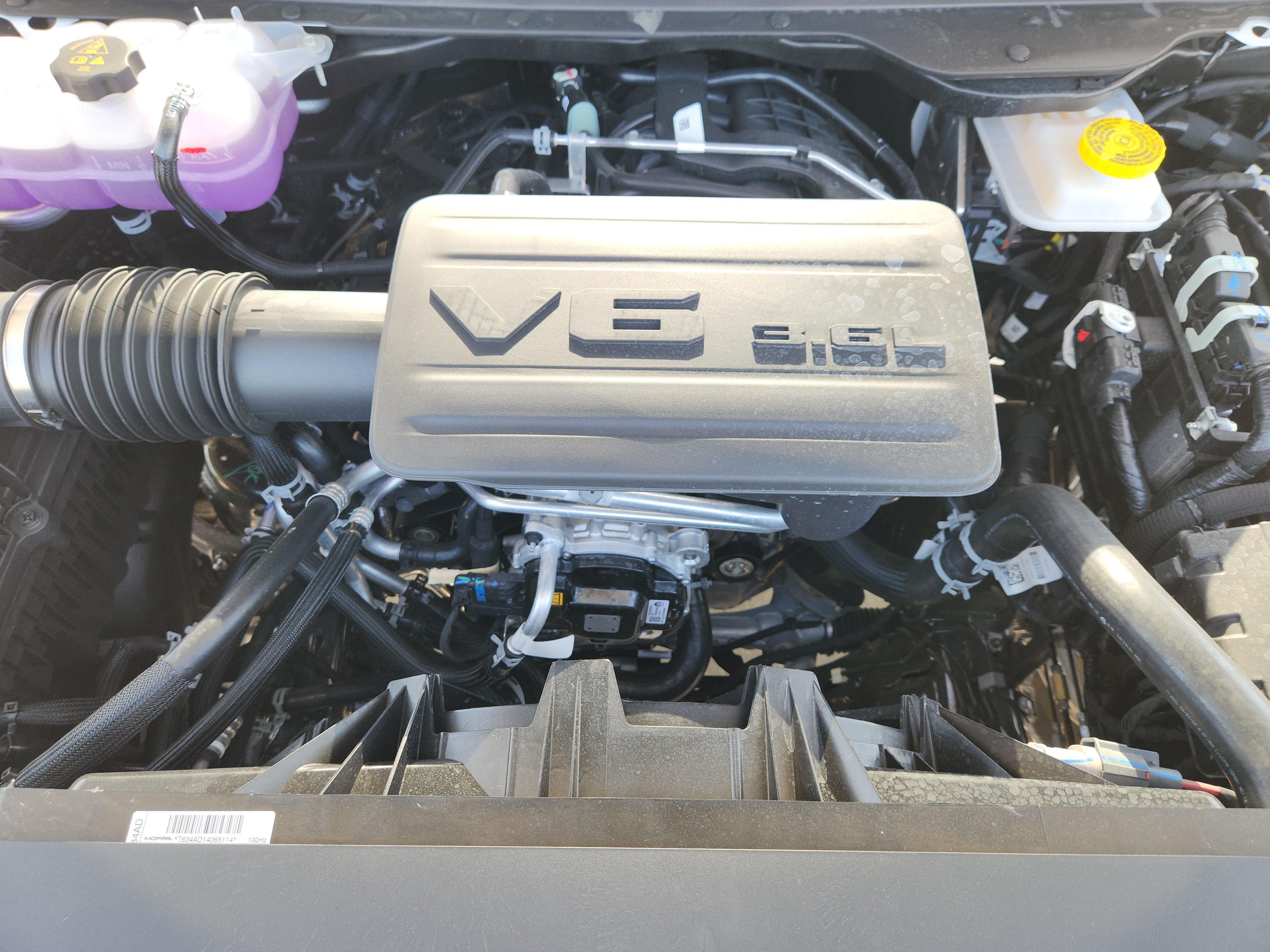 New 2026 RAM 1500 Express AWD/4WD image 20