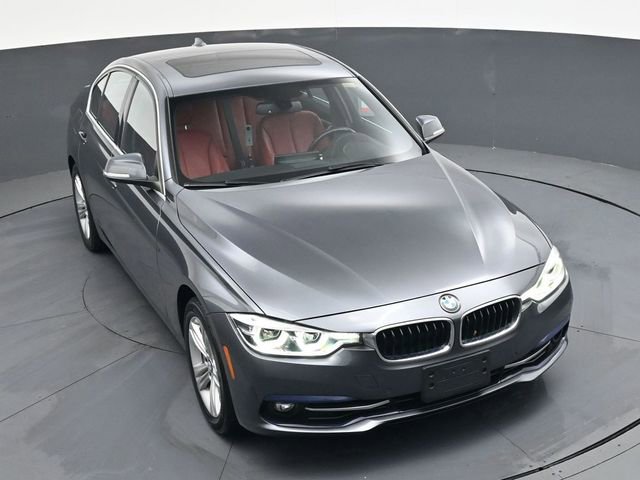 Used 2018 BMW 330i xDrive w/ Convenience Package image 32