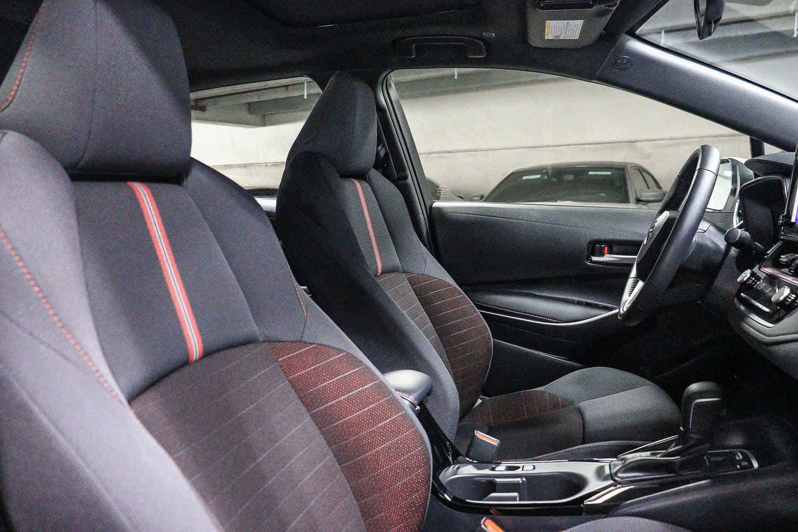 Certified 2024 Toyota Corolla SE w/ SE Package FWD image 19