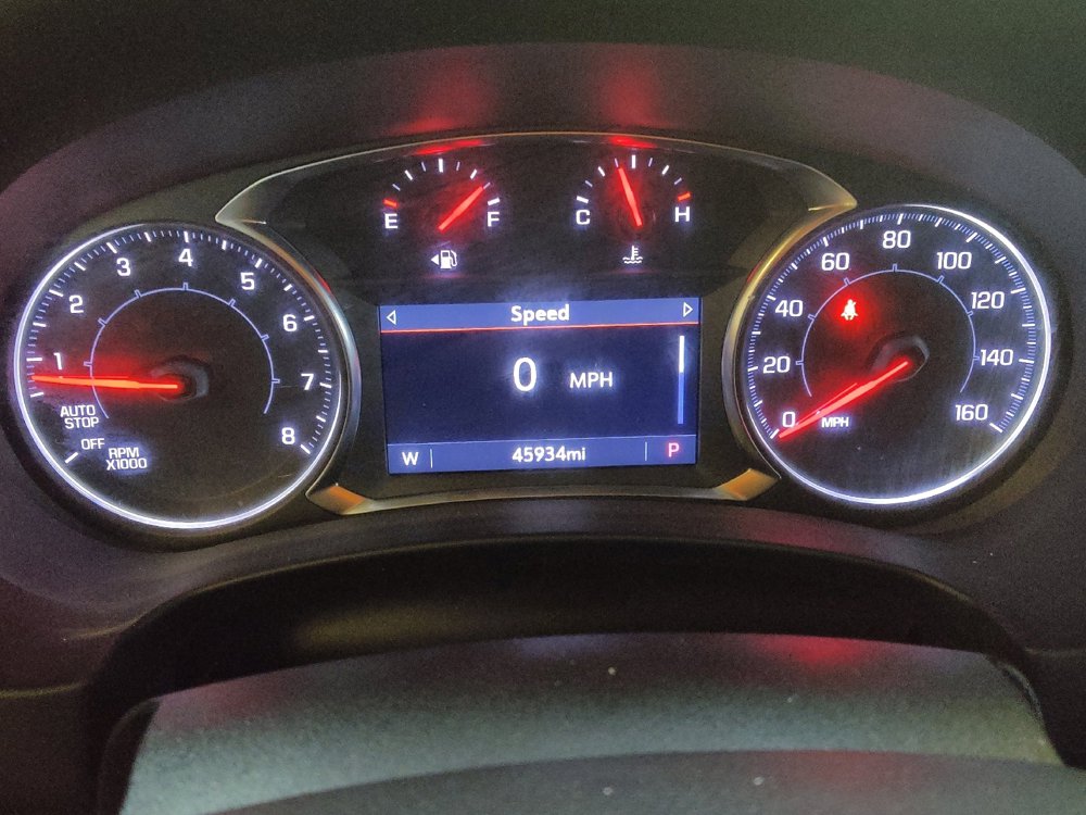 Used 2024 GMC Terrain SLT image 23