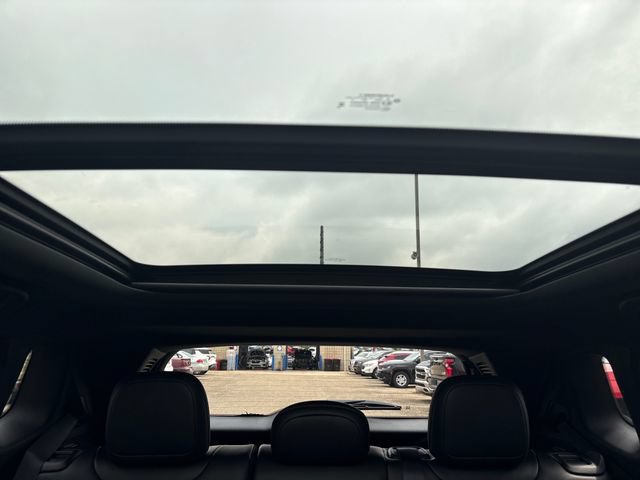 New 2026 Jeep Compass Trailhawk w/ Sun, Sound & Navigation Group AWD/4WD image 15