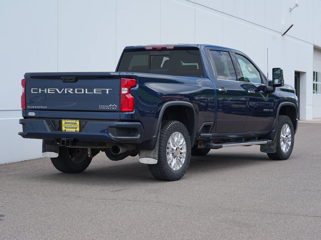 Used 2023 Chevrolet Silverado 3500 High Country w/ Z71 Off-Road Package AWD/4WD image 3