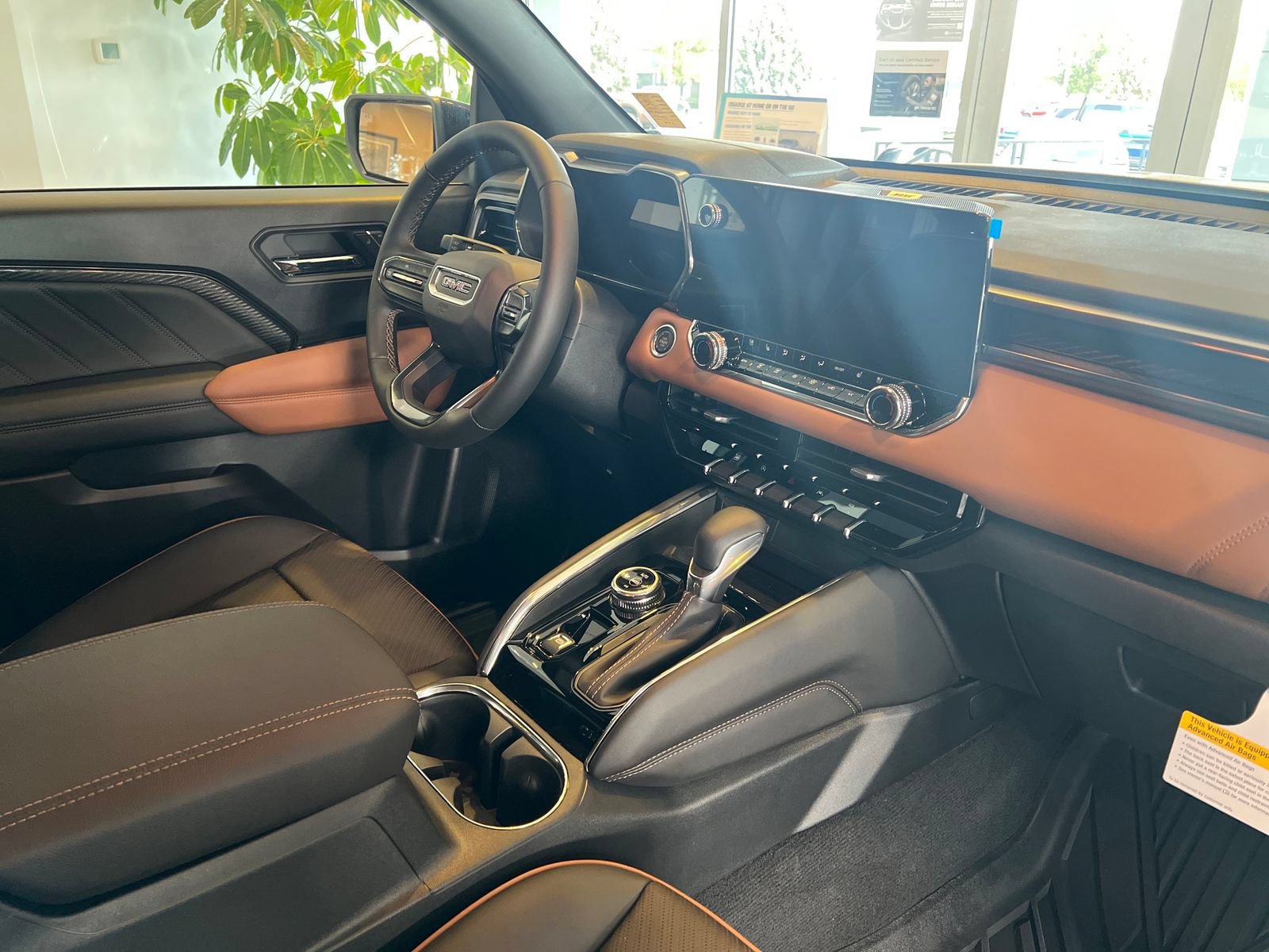 New 2026 GMC Canyon AT4 w/ Technology Plus Package AWD/4WD image 32