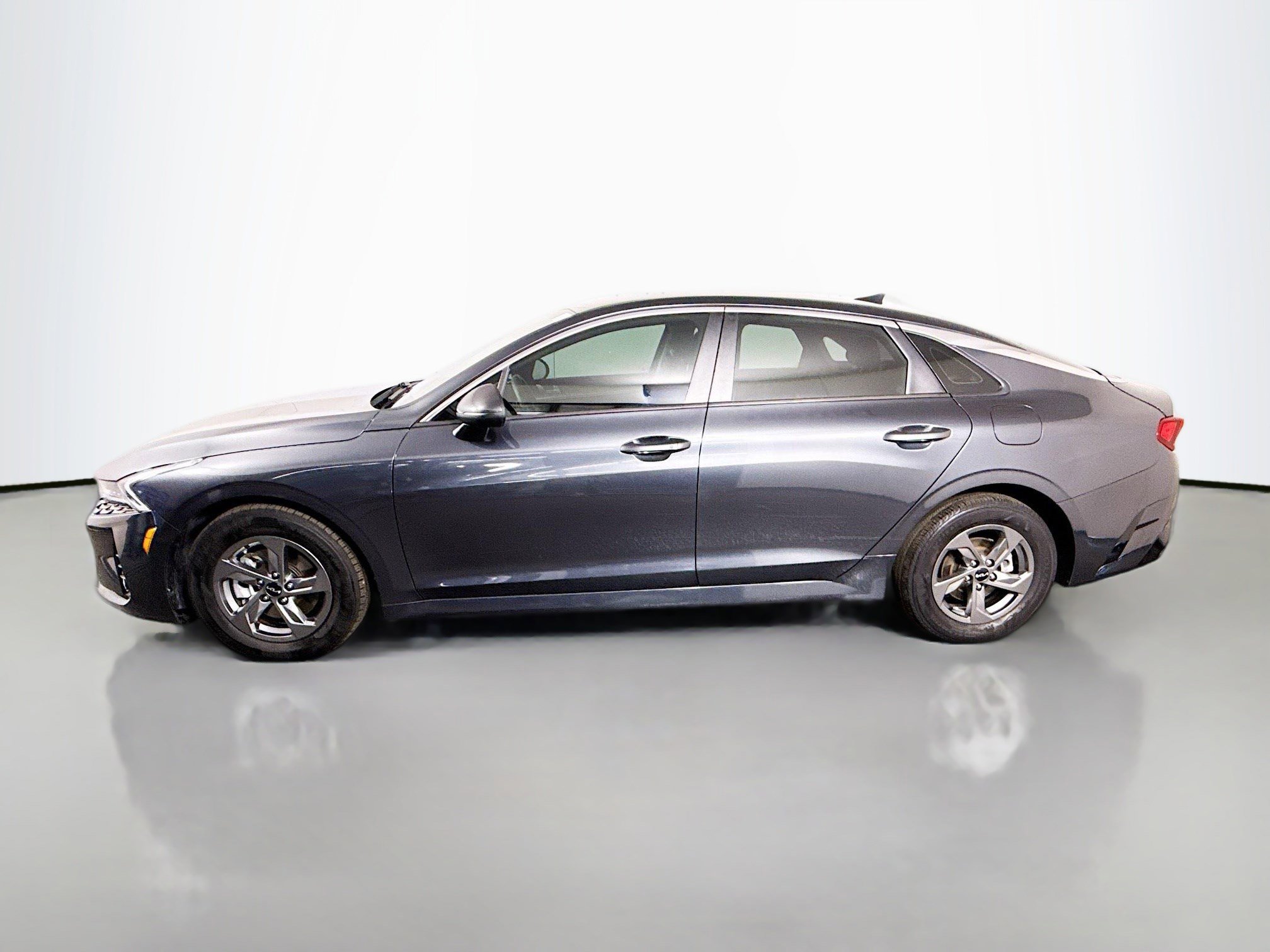 Used 2023 Kia K5 LXS image 6