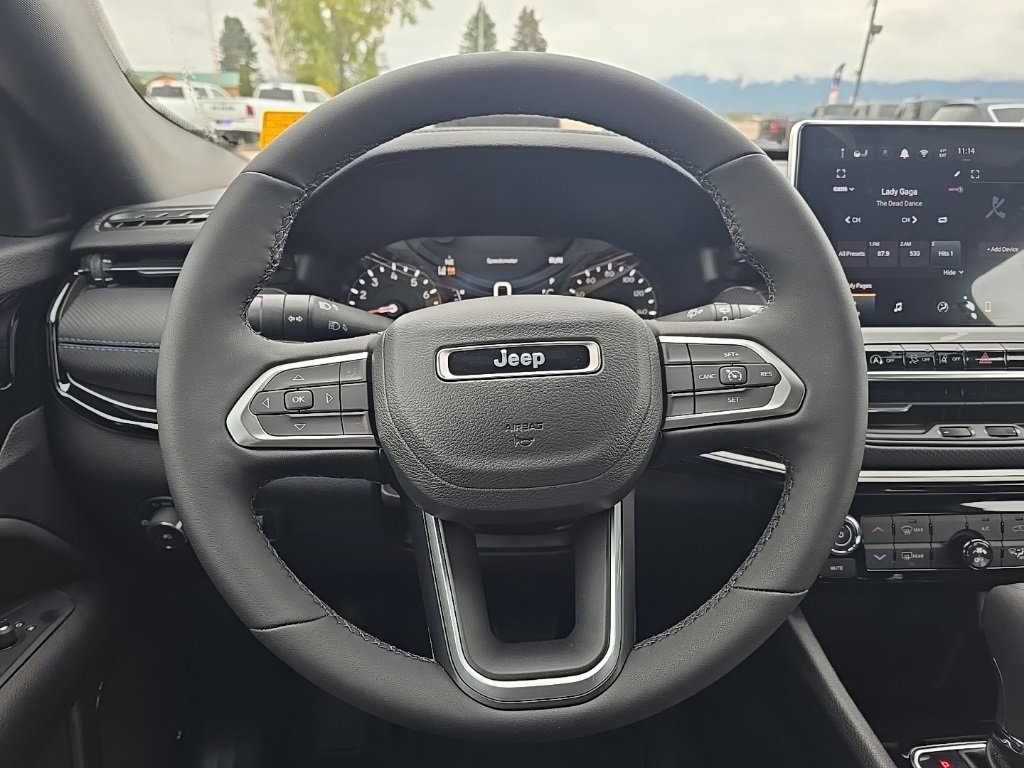 New 2026 Jeep Compass Latitude image 10
