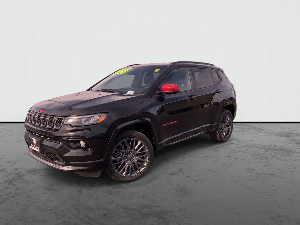Used 2023 Jeep Compass Limited image 4