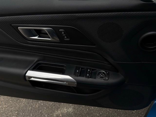 Used 2025 Ford Mustang Premium RWD image 11