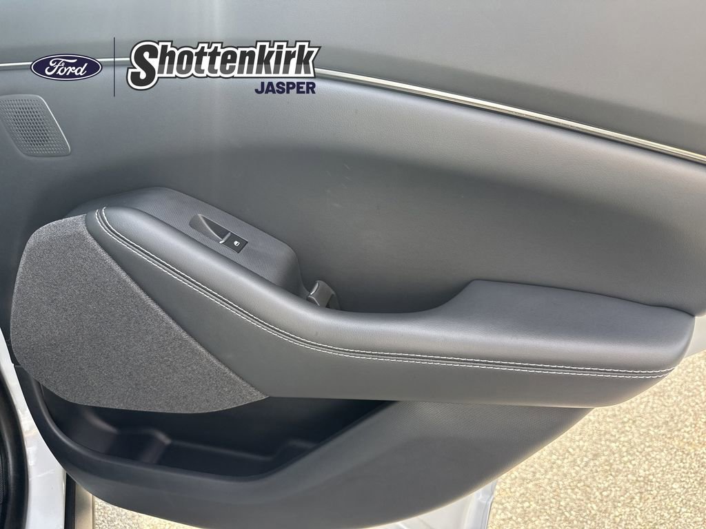 Used 2023 Ford Mustang Mach-E Premium image 16