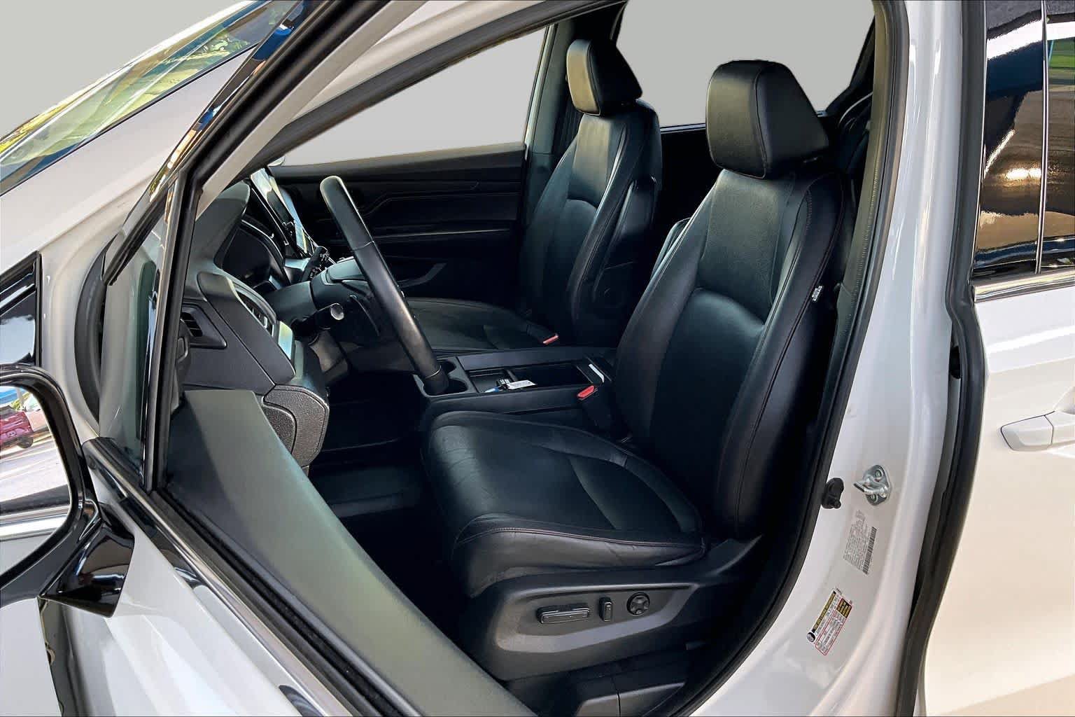 Used 2023 Honda Odyssey Sport image 8