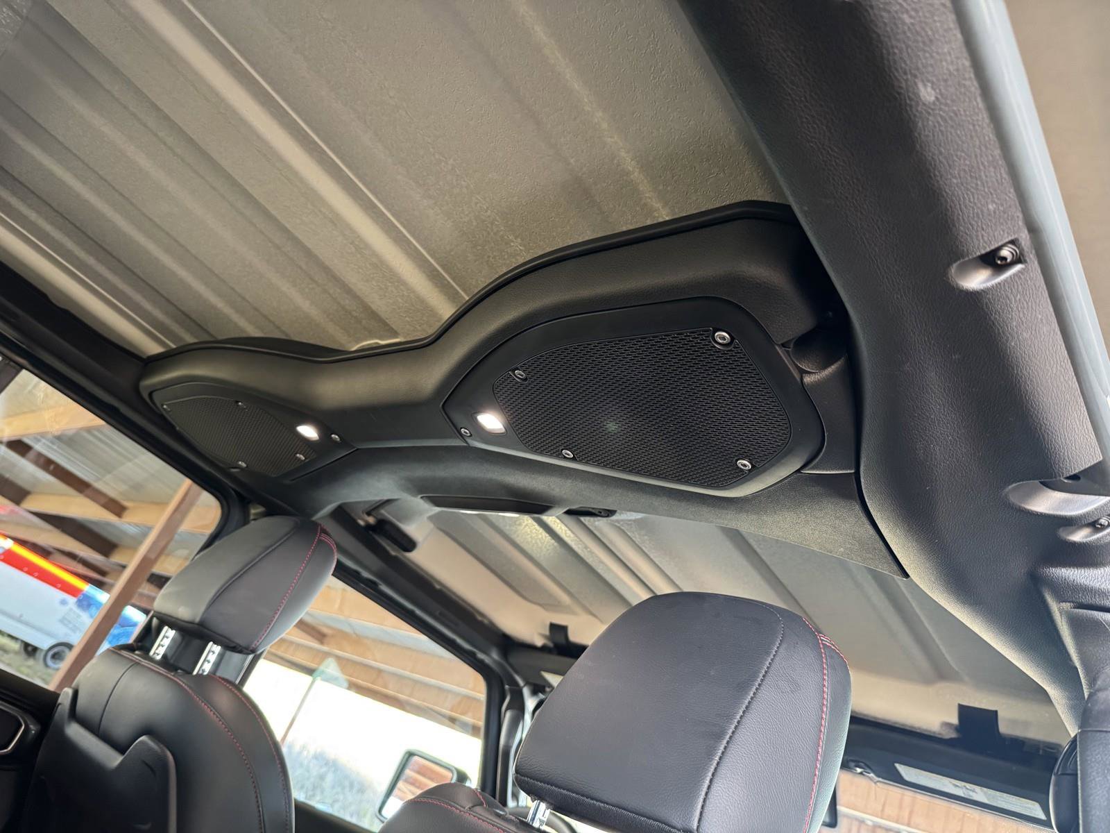 Used 2024 Jeep Wrangler Rubicon w/ XTREMEE 35" Tire Package image 35