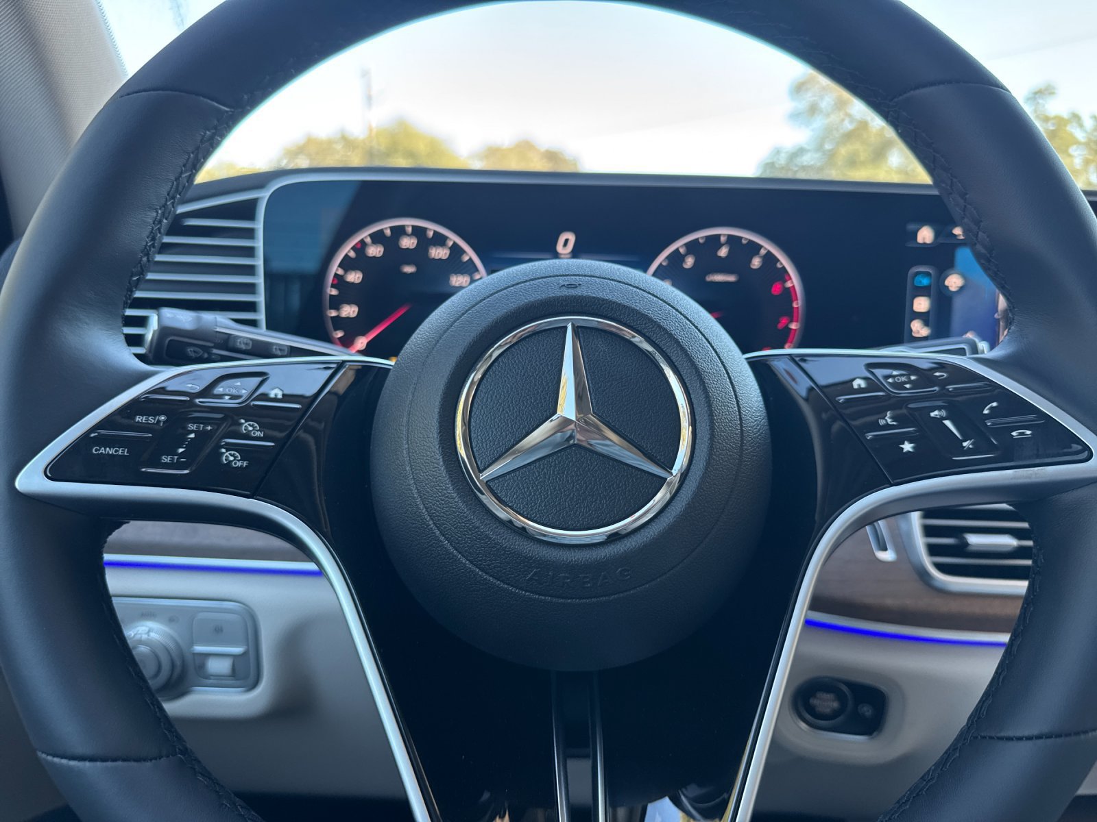 New 2026 Mercedes-Benz GLE 450 4MATIC image 23