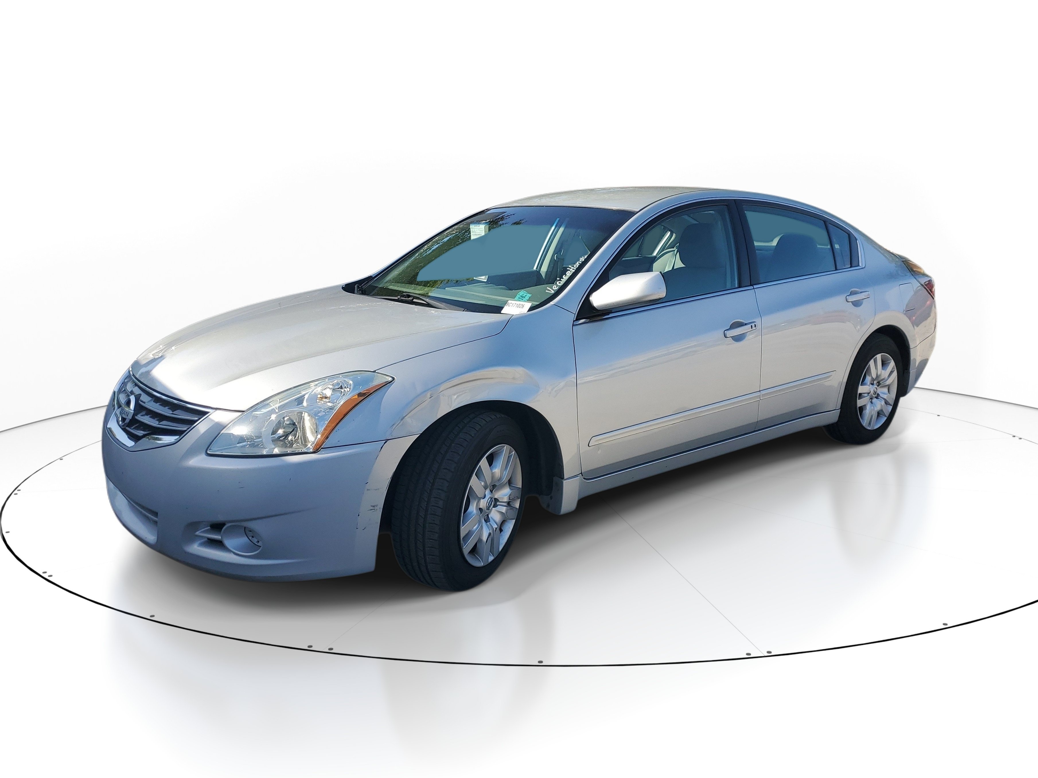 Used 2011 Nissan Altima 2.5 S FWD image 3