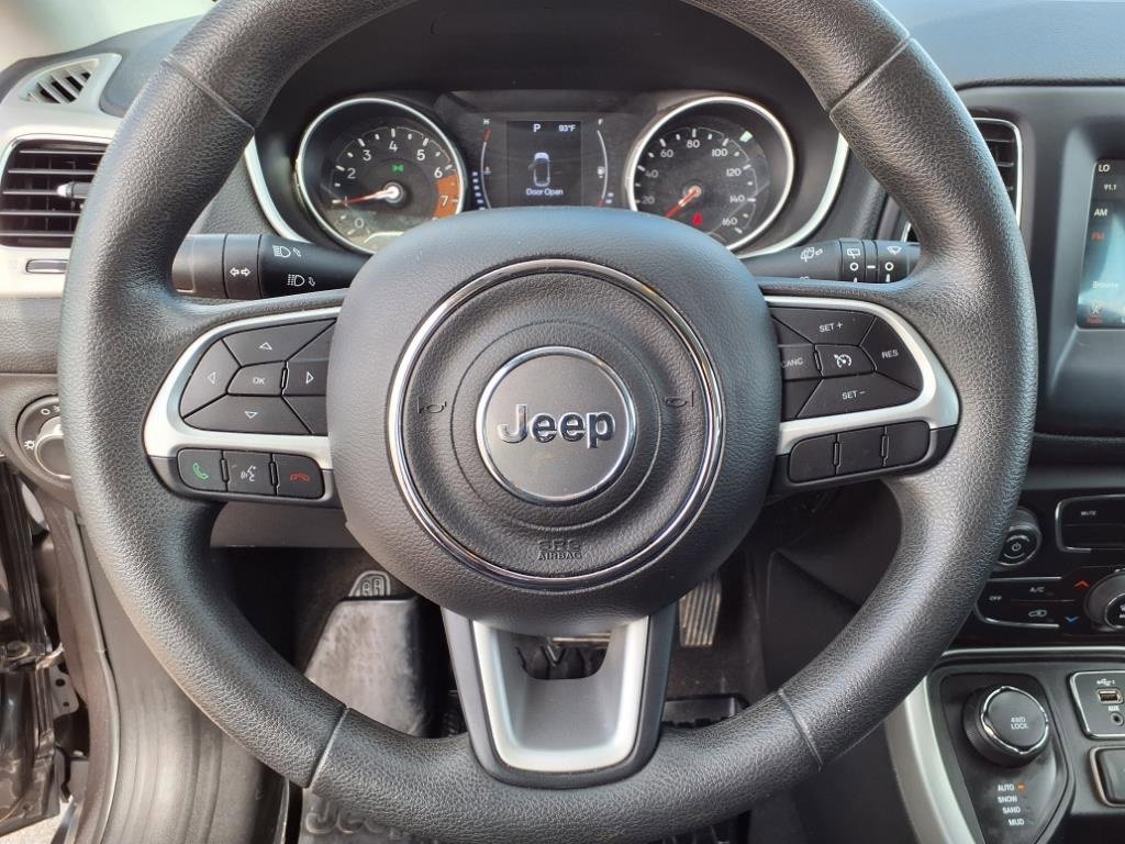 Used 2021 Jeep Compass Sport image 8