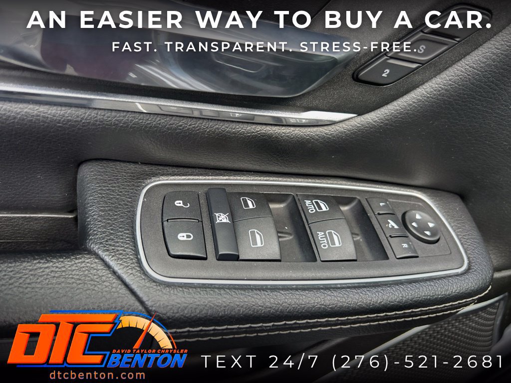 Used 2023 RAM 1500 Laramie AWD/4WD image 12